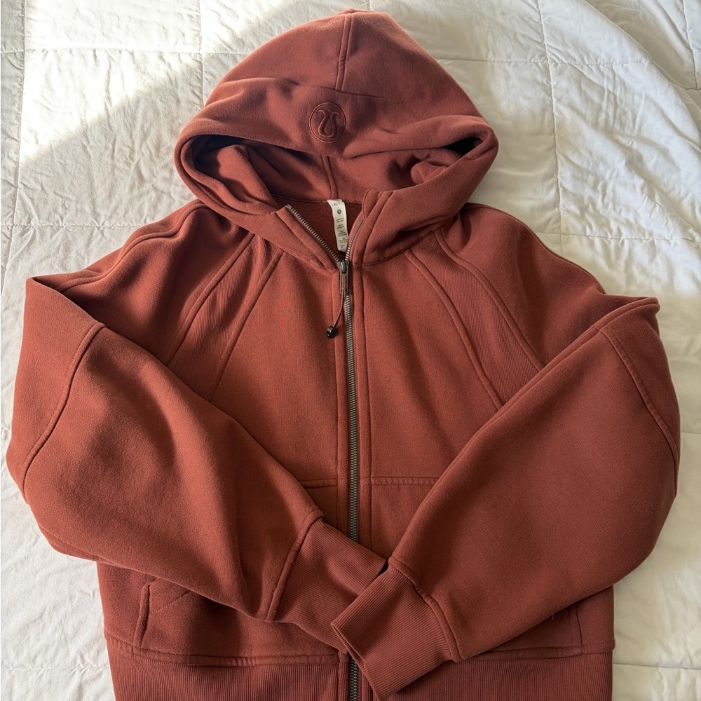 🍋 Lululemon Scuba Hoodie